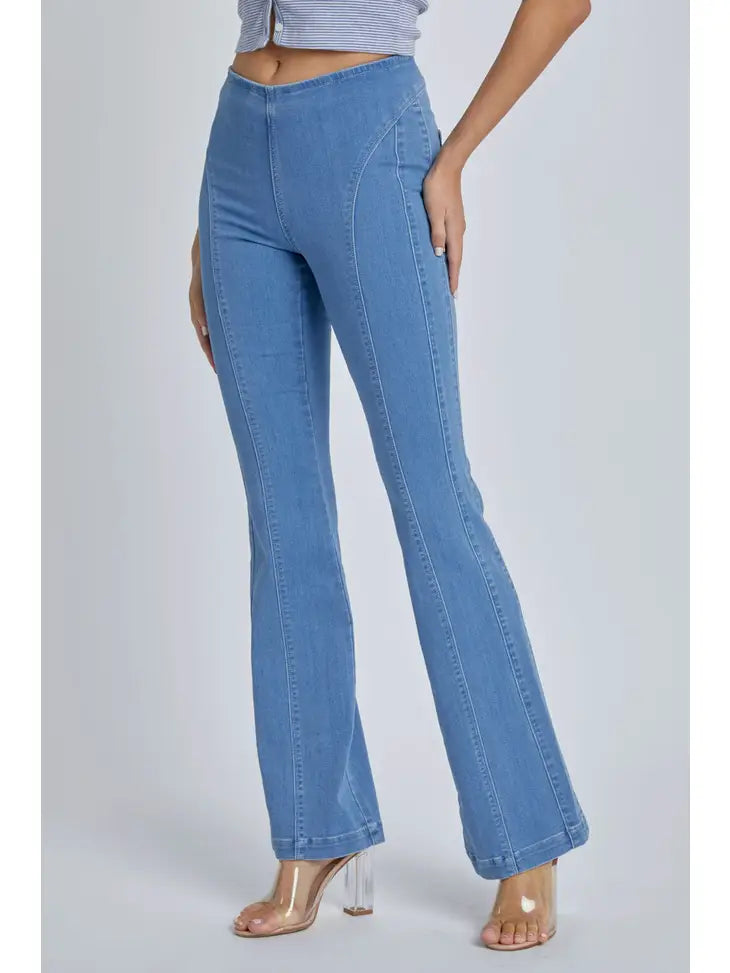 Dolly Flare Jeans