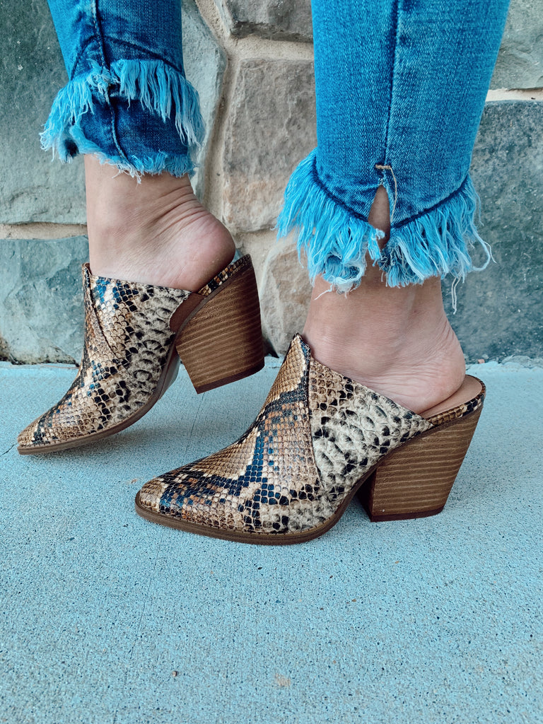 Chinese Laundry Beaute Mule Booties